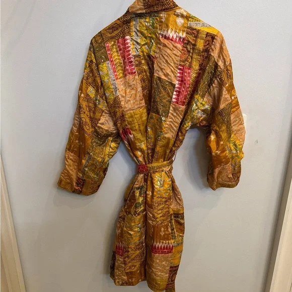 Multicolor Patterned Women's Robe - Picture 3 of 3